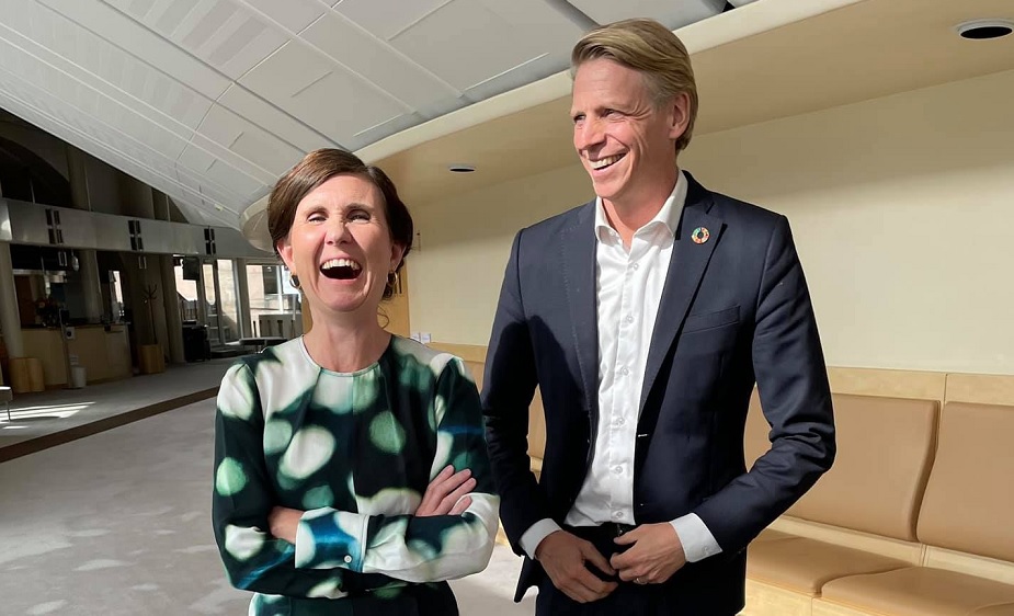 MP: ”Kolonialism” att kompensera hushåll och företag för höga elpriser