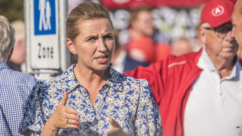 Mette Frederiksen: ”För många invandrare kan inte sköta sig”