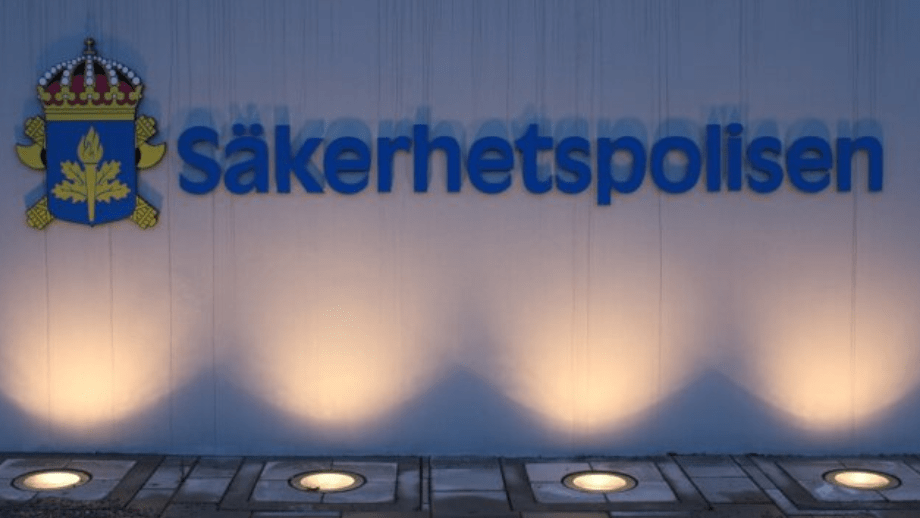 Säpo stänger flera muslimska skolor