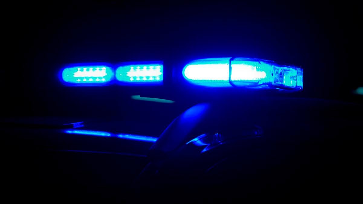 Biljakt efter inbrott i Kista galleria