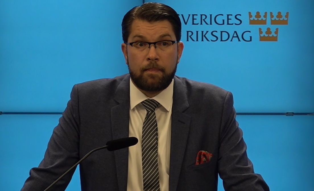Åkesson mötte talmannen – släpper inte regeringskravet