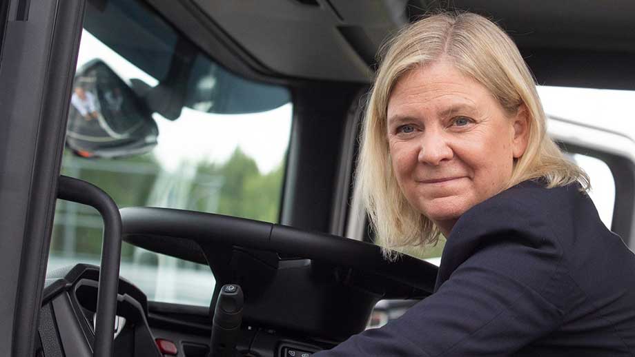 Dags att dra in körkortet för Magdalena Andersson!