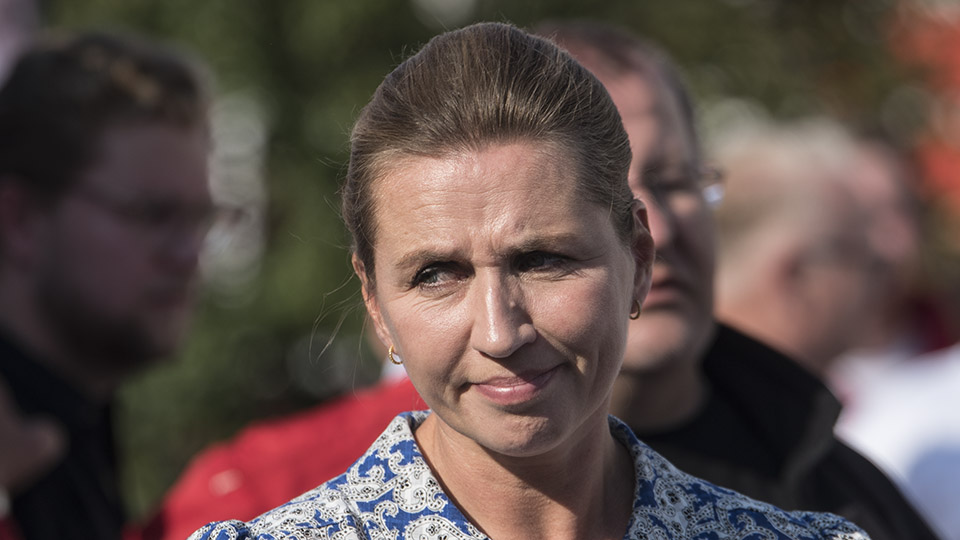 Liberal kompromiss kring Mettes asylmottagande i Rwanda