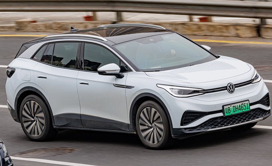 Skaffade elbil – varnar andra att inte göra om samma misstag