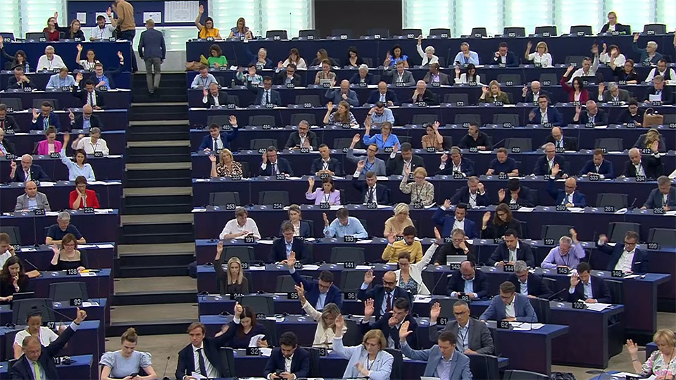 EU-kravet: Bjud in Ukraina till Nato