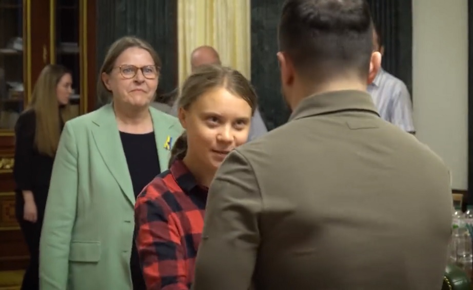 Greta skickas till Zelenskyj – ska bekämpa ekomord i Ukraina