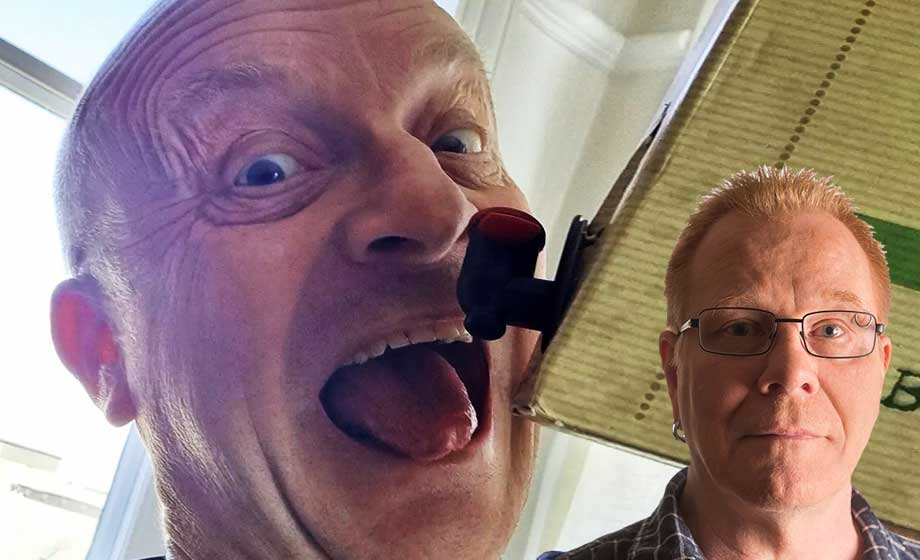 Rör inte min grundlag, Jonas Gardell