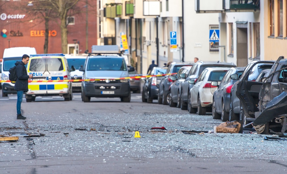 Dansk kriminolog sågar svensk tystnadskultur om gängkriminalitet: ”Skandal”