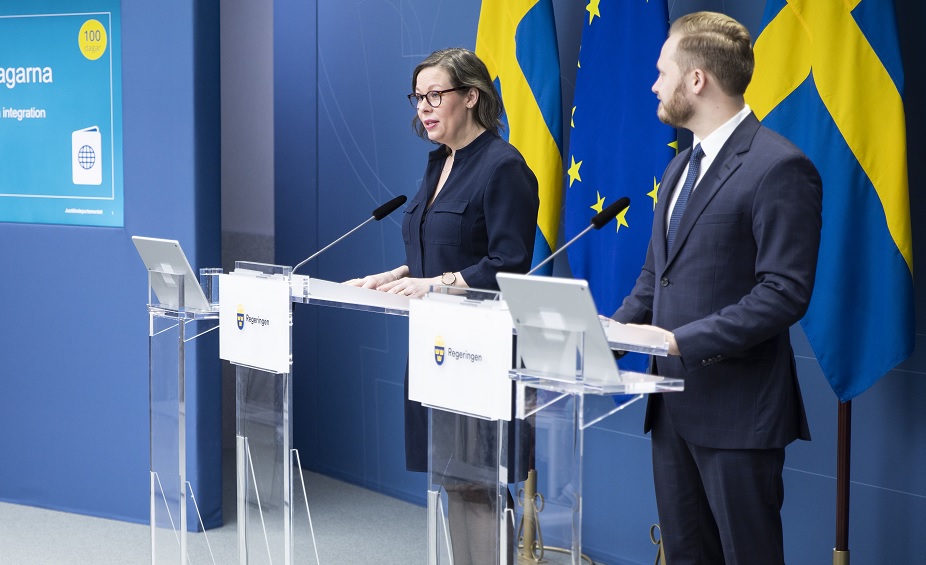 Åtstramning av invandringspolitiken snart implementerad