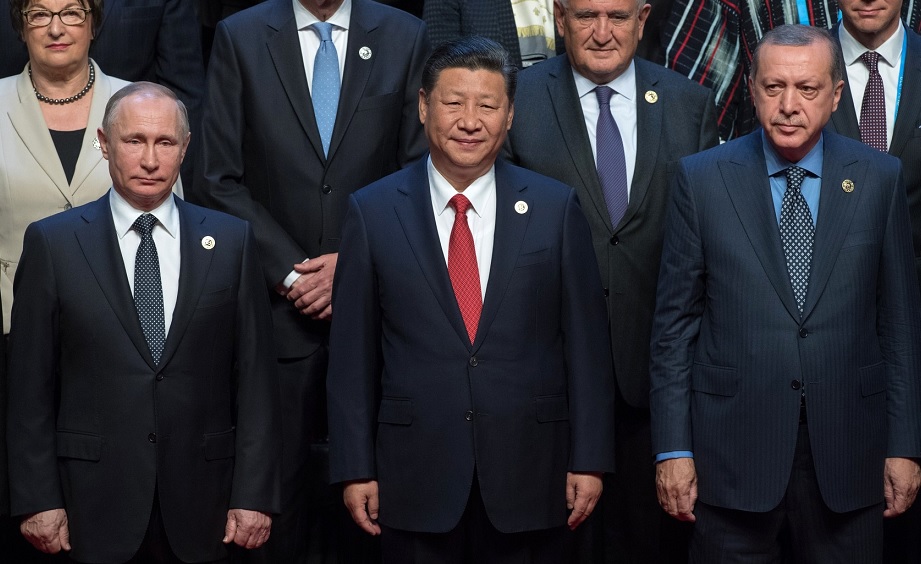 Erdogan till Ryssland för möte med Putin