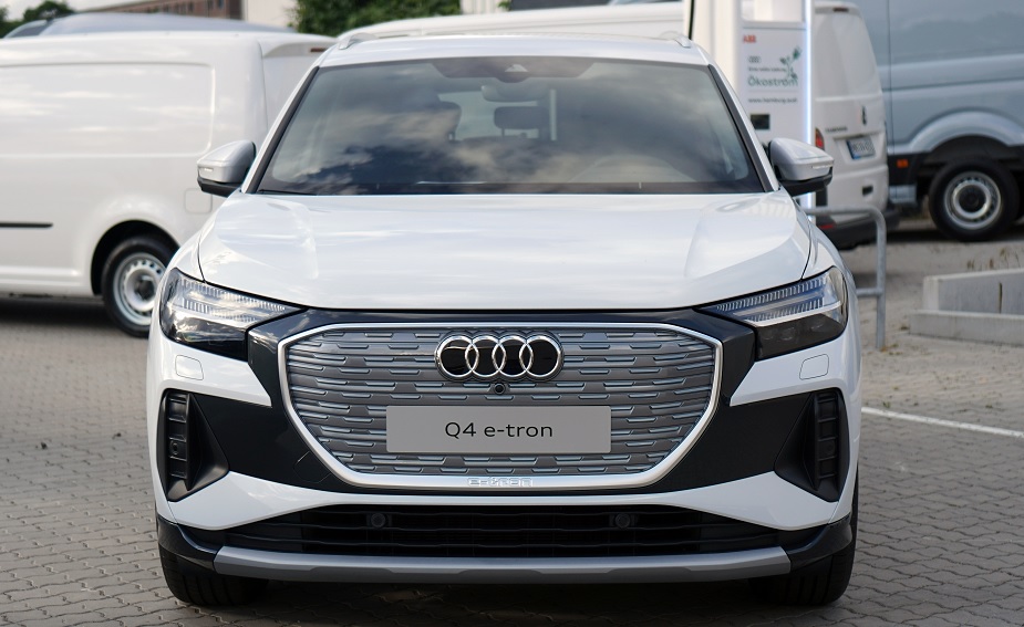 Audi stoppar produktion i elbilsfabrik när efterfrågan kollapsar