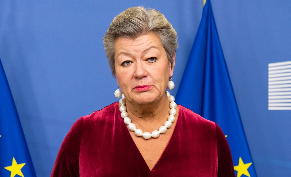 Ylva Johansson krävs på förklaring om intressekonflikt med Chat Control 2.0