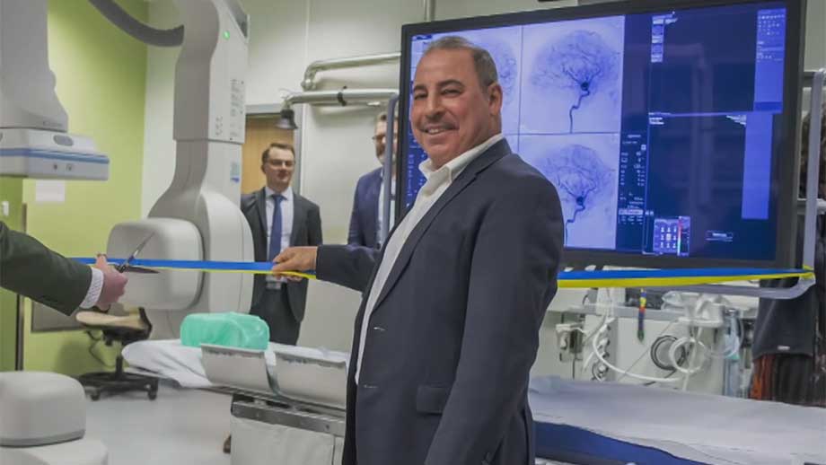 Mutläkaren Adel Shalabi åtalas