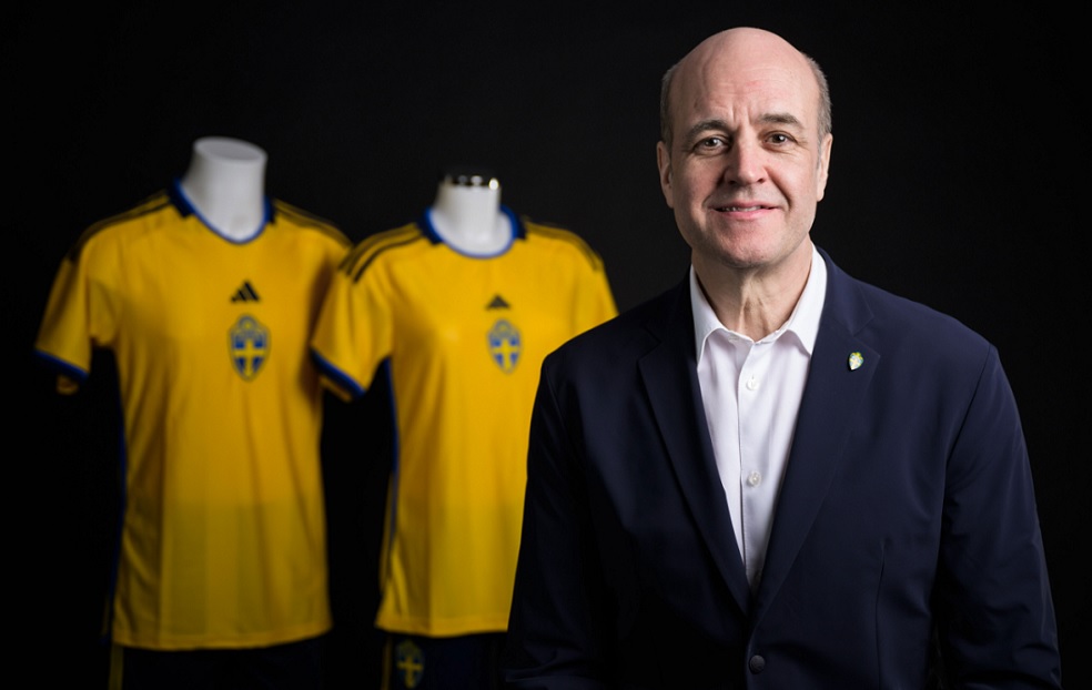 TV4 larmar: Vita män styr svensk fotboll