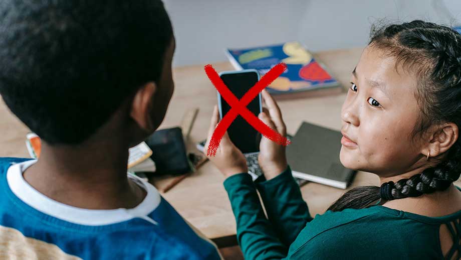 Tidöregeringen: Totalstopp för mobiler i skolan