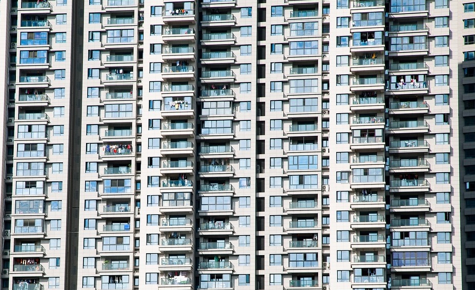 Rösta på årets fulaste hus – här är finalisterna