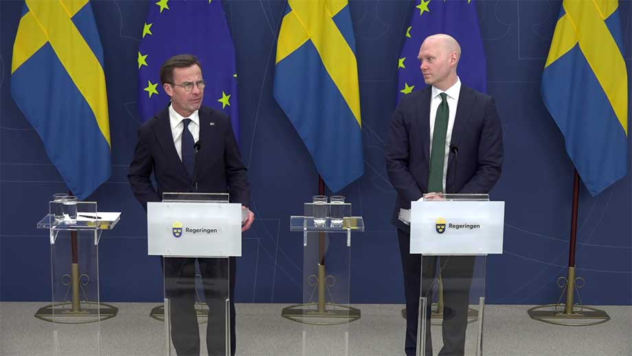 Regeringen höll möte med bankerna om åldringsbrott