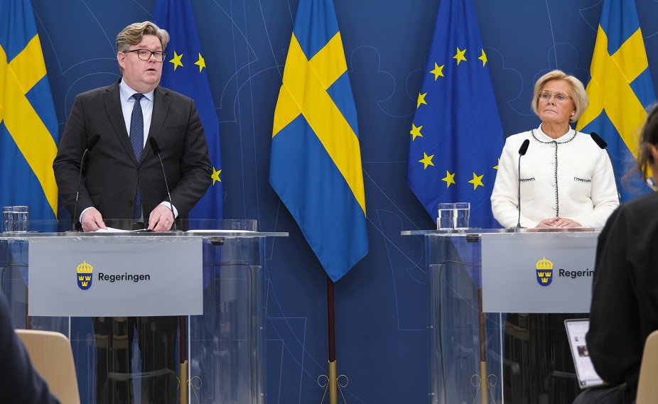 Polisen: 62 000 personer i gängkriminella nätverk i Sverige