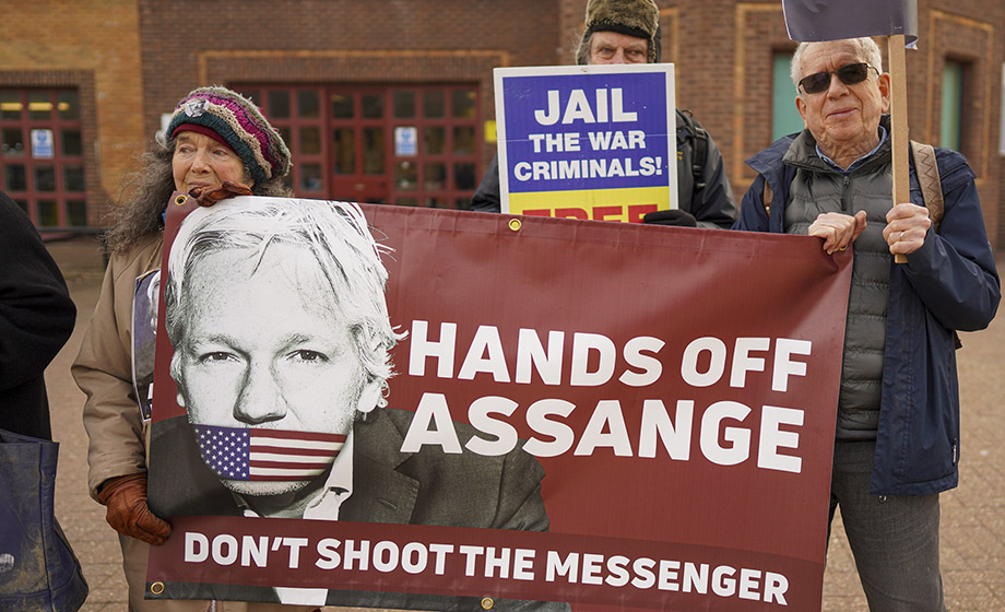 Julian Assange får överklaga utlämning till USA