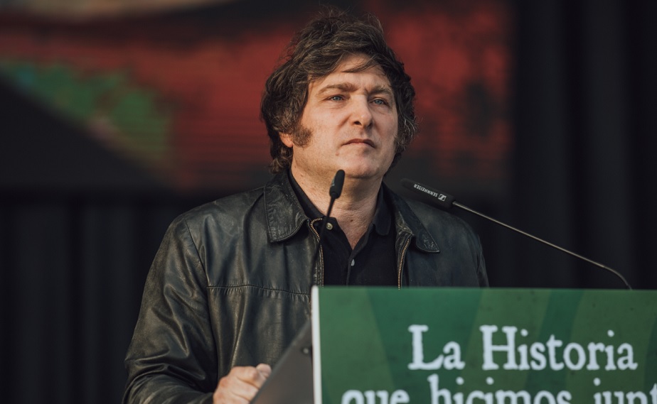 Argentinas president stänger ned landets statliga nyhetsbyrå