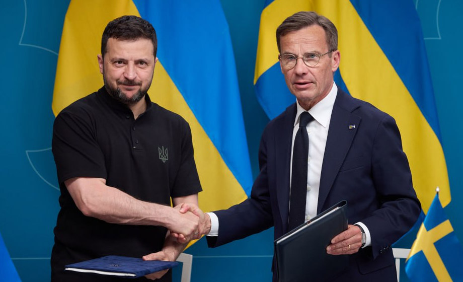Här sluter Kristersson militäravtal med Zelenskyj