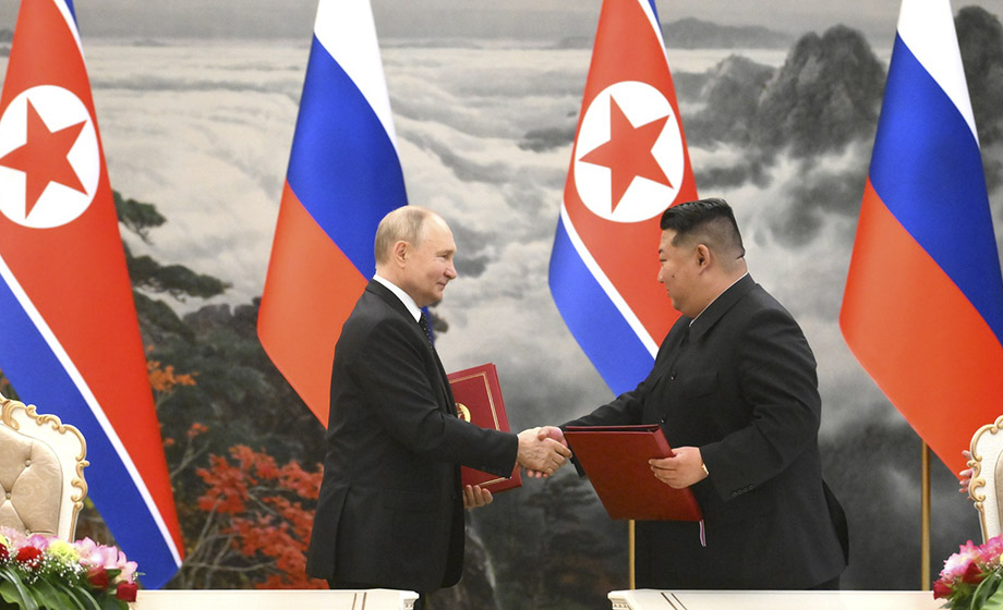 Ryssland och Nordkorea sluter försvarsallians