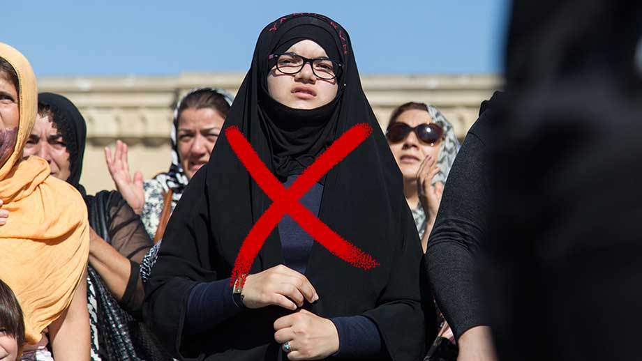Muslimskt land förbjuder hijab