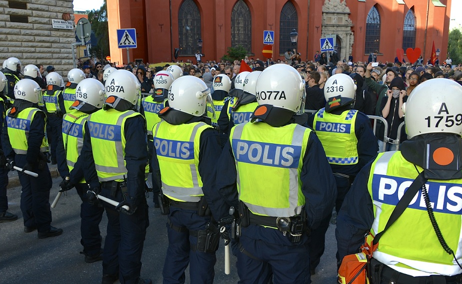 Polismyndigheten vill skärpa kraven för uniform utanför arbetet