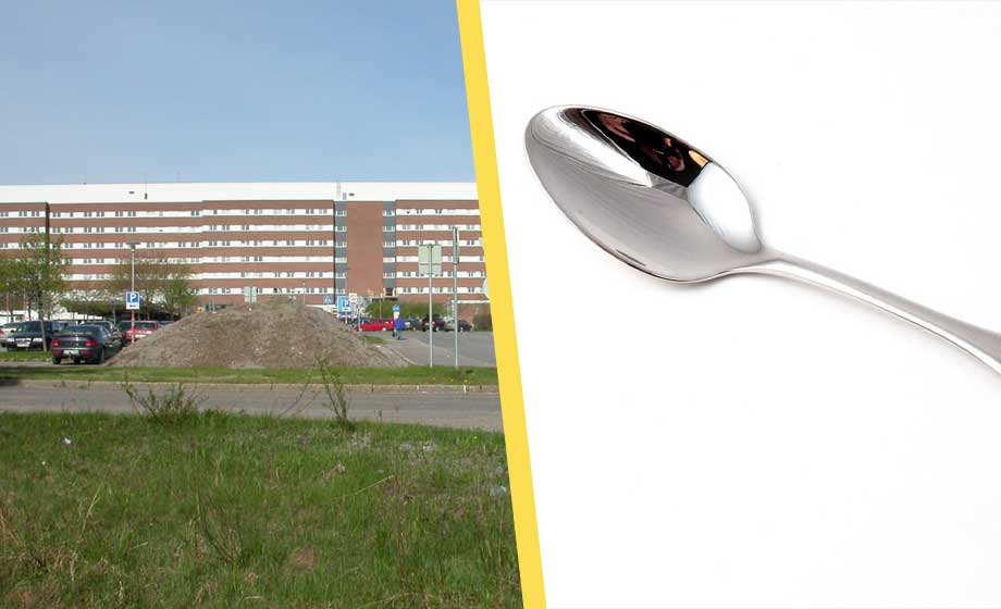 77-åring fick sked att larma med på sjukhus