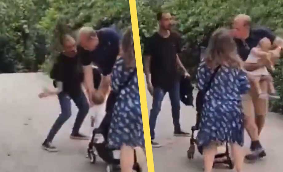 VIDEO: Migrant örfilar litet barn framför föräldrarna