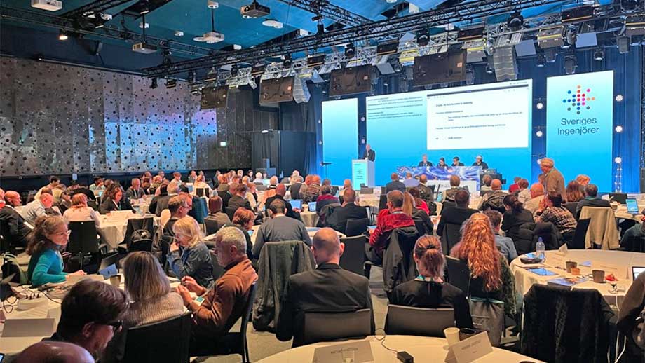 Fackligt beslut: Högre ingångslön för kvinnliga ingenjörer än för manliga