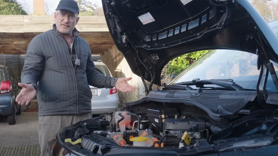 En kvarts miljon kronor för att laga elbilen?